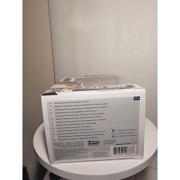 Axl Rose Guns N Roses Vinyl Bobble toy #50 - Picture 5 of 6